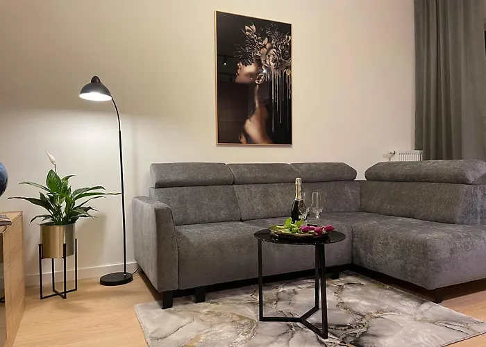 Apartament Nad Jeziorem Dlugim Lesna # 32