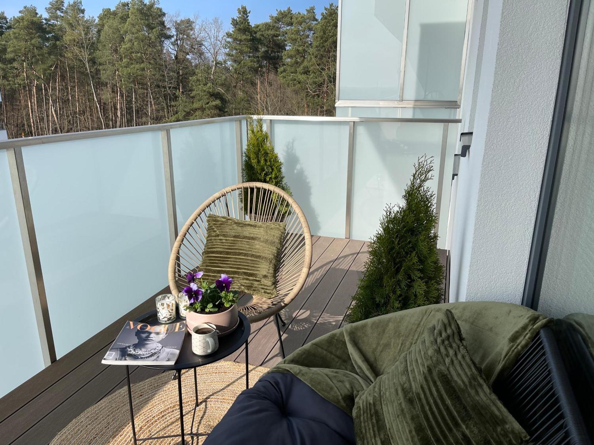 Apartment Nad Jeziorem Dlugim Lesna # 32 *