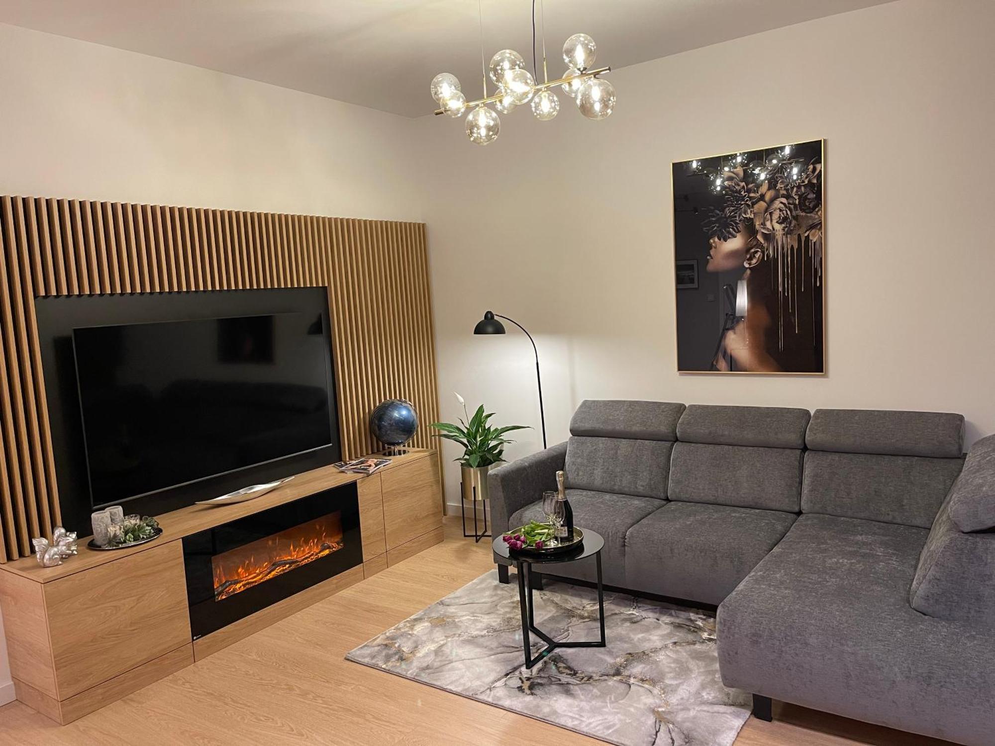 Apartment Nad Jeziorem Dlugim Lesna # 32